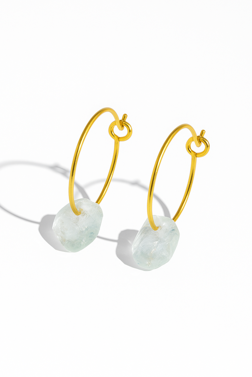 NÁUŠNICE SE SUROVÝM AKVAMARÍNEM - minimalistické kroužky